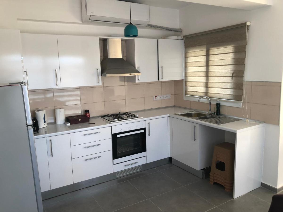 Reflex Apartment Spacious&Comfortable Nicosia Exterior foto