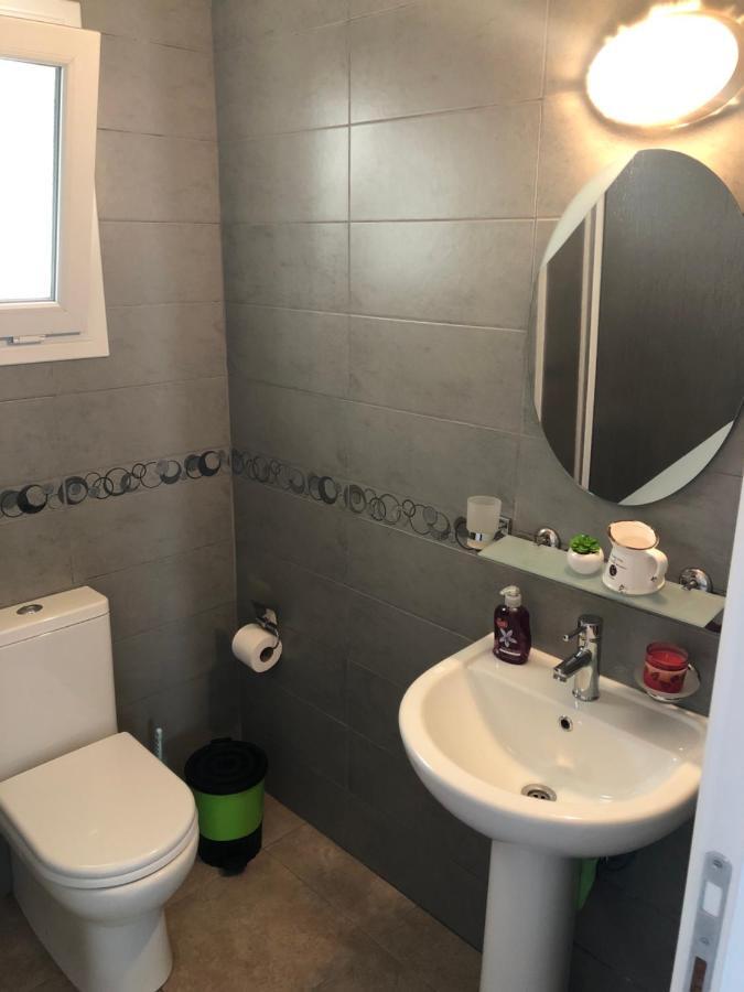 Reflex Apartment Spacious&Comfortable Nicosia Exterior foto