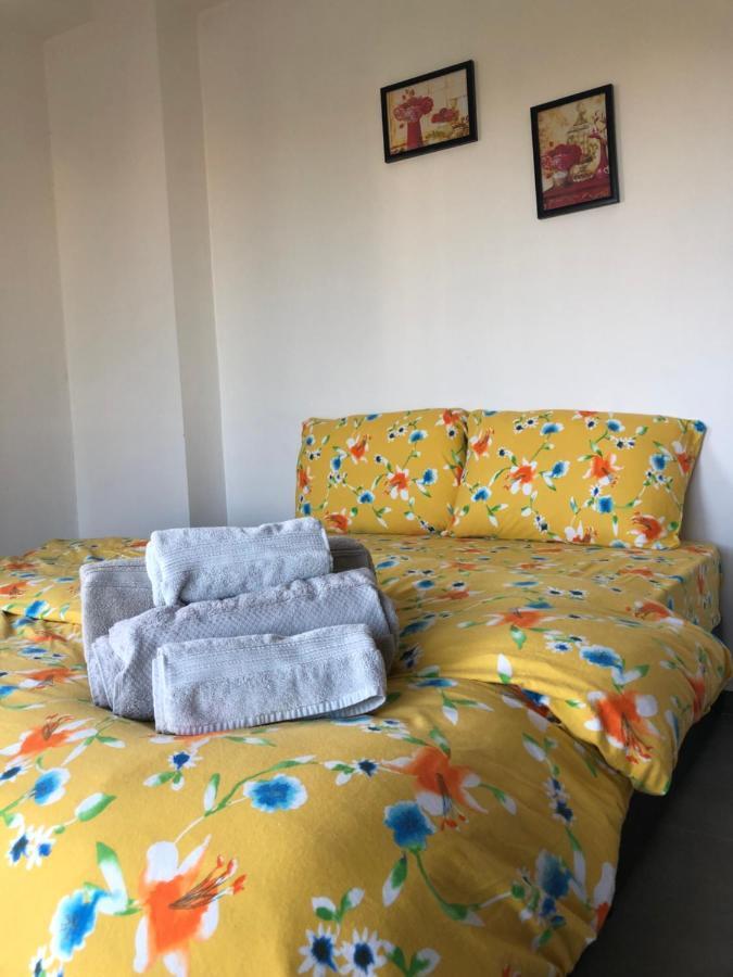 Reflex Apartment Spacious&Comfortable Nicosia Exterior foto